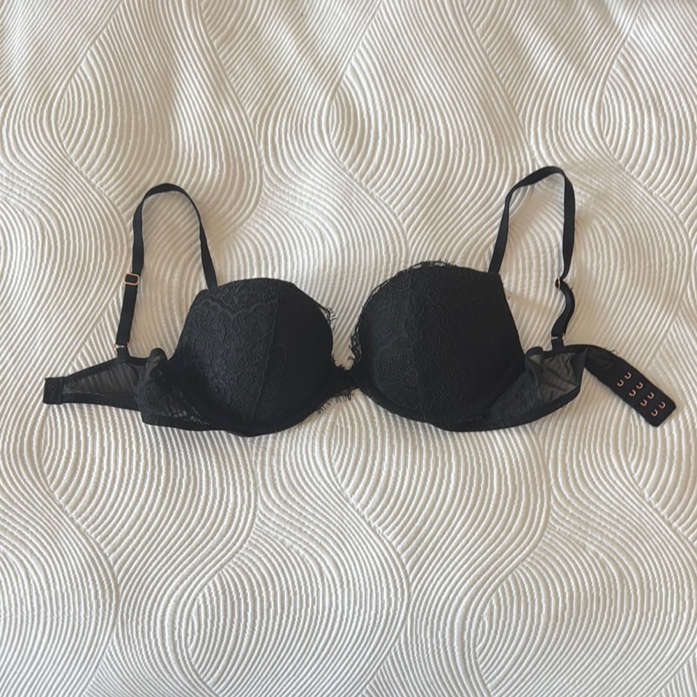 Victoria’s Secret Black Lace Bra
